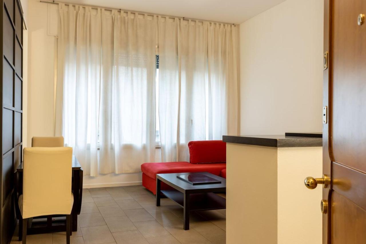 Apartment In Brera-Fatebenefratelli-Porta Nuova-Milano Exteriör bild