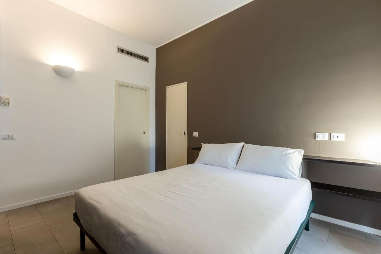 Apartment In Brera-Fatebenefratelli-Porta Nuova-Milano Exteriör bild